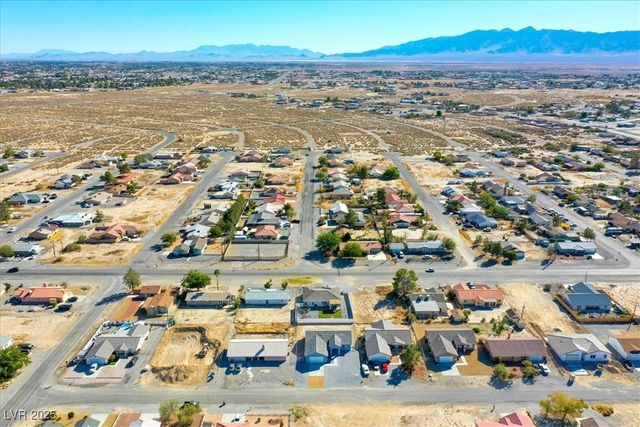 931 Lone Pine Road, Pahrump, NV 89048
