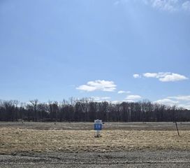 864 SNOW GOOSE LANE, Menasha, WI 54952