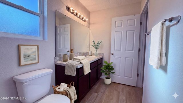 8814 DANDY Avenue, Jacksonville, FL 32211