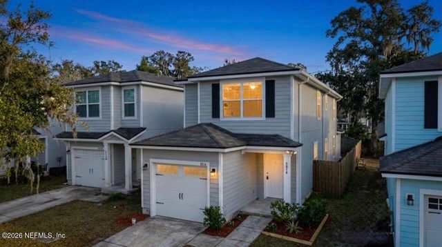 8814 DANDY Avenue, Jacksonville, FL 32211