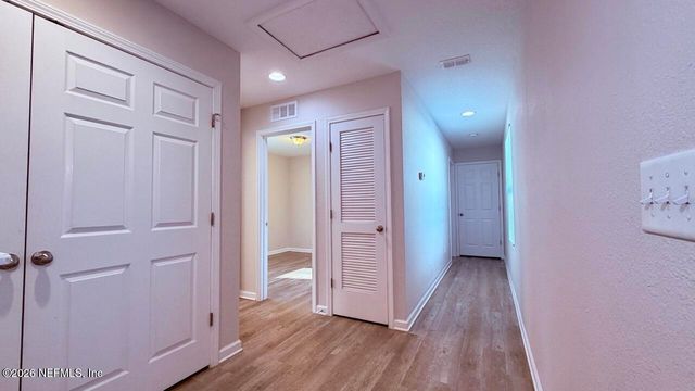 8814 DANDY Avenue, Jacksonville, FL 32211