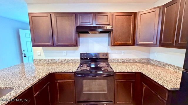 8814 DANDY Avenue, Jacksonville, FL 32211