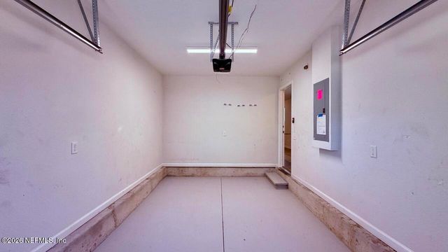 8814 DANDY Avenue, Jacksonville, FL 32211