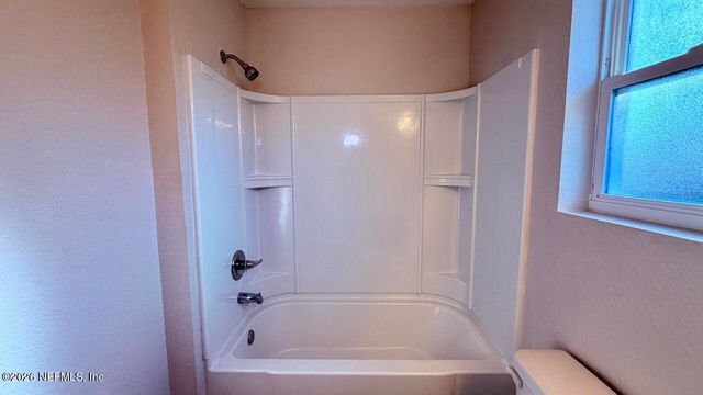 8814 DANDY Avenue, Jacksonville, FL 32211