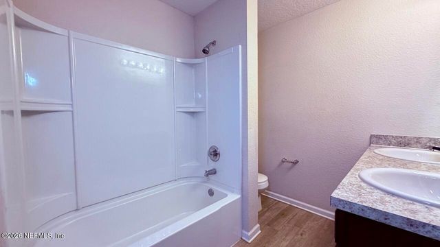 8814 DANDY Avenue, Jacksonville, FL 32211