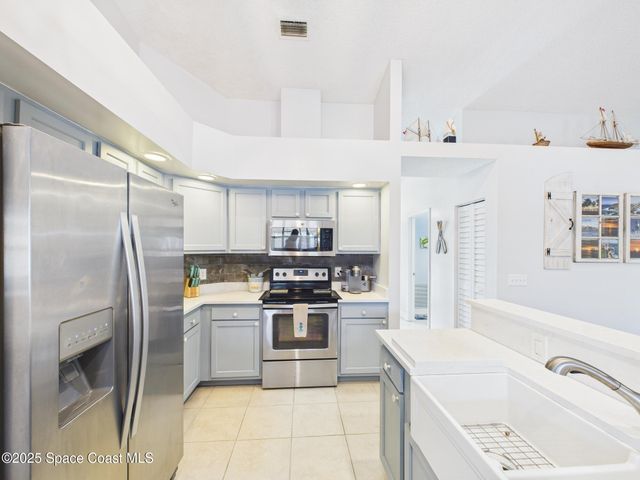 664 Doctor Avenue, Sebastian, FL 32958