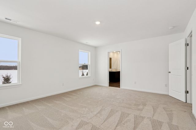 1083 E Valley Oak Court, Mooresville, IN 46158