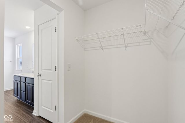 1083 E Valley Oak Court, Mooresville, IN 46158