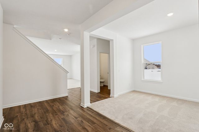 1083 E Valley Oak Court, Mooresville, IN 46158