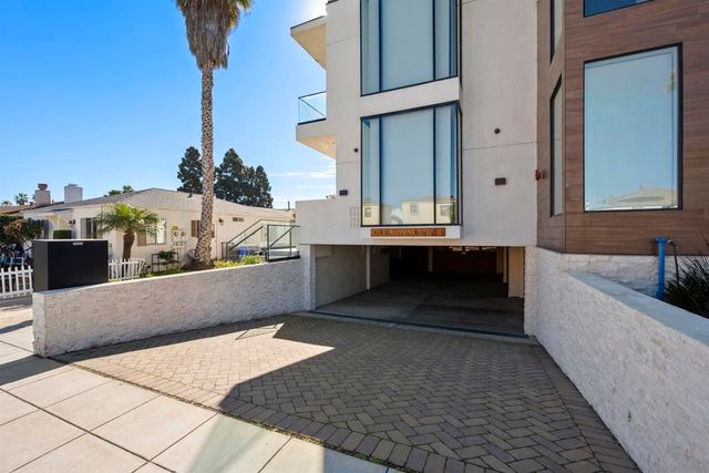 2925 Upshur st., San Diego, CA 92106