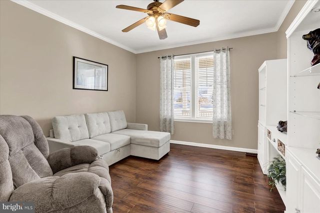 10 HERR CT, Newport, PA 17074