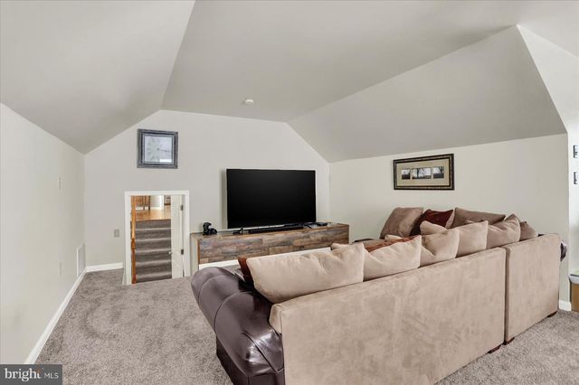 10 HERR CT, Newport, PA 17074