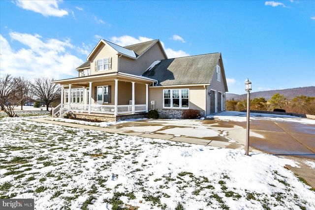 10 HERR CT, Newport, PA 17074