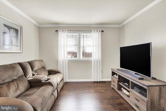 10 HERR CT, Newport, PA 17074