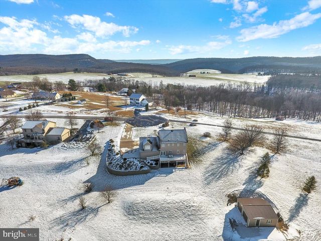 10 HERR CT, Newport, PA 17074