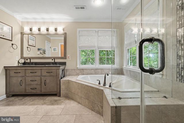 1039 HARBOUR DR, Stafford, VA 22554