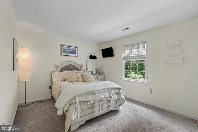 1039 HARBOUR DR, Stafford, VA 22554