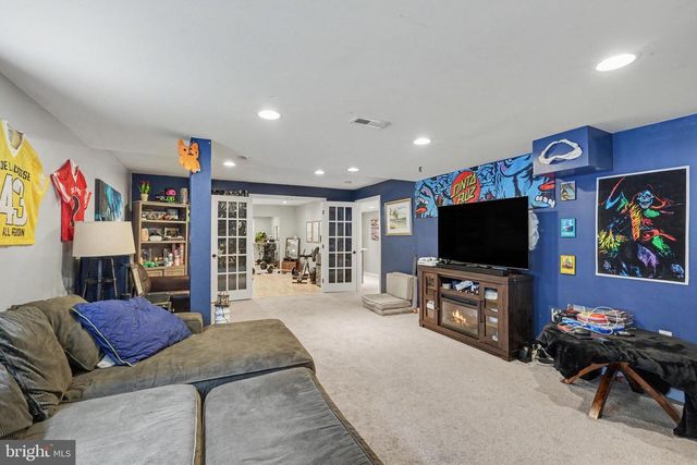 1039 HARBOUR DR, Stafford, VA 22554