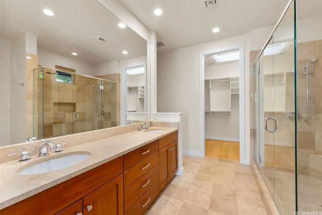 1015 Koko Kai Place, Honolulu, HI 96825