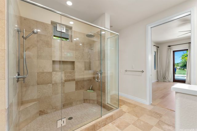 1015 Koko Kai Place, Honolulu, HI 96825