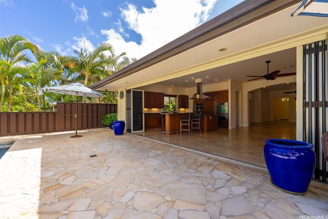 1015 Koko Kai Place, Honolulu, HI 96825