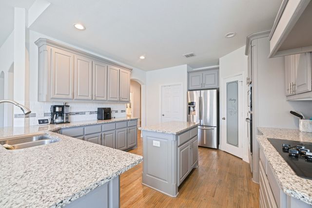 11740 Tuscarora Drive, Fort Worth, TX 76108
