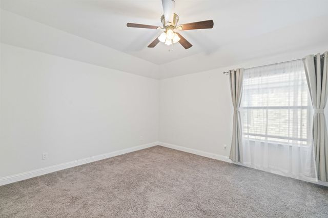 11740 Tuscarora Drive, Fort Worth, TX 76108