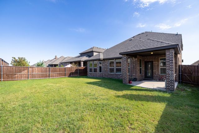 11740 Tuscarora Drive, Fort Worth, TX 76108
