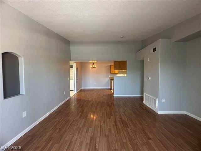 3318 North Decatur Boulevard 2110, Las Vegas, NV 89130