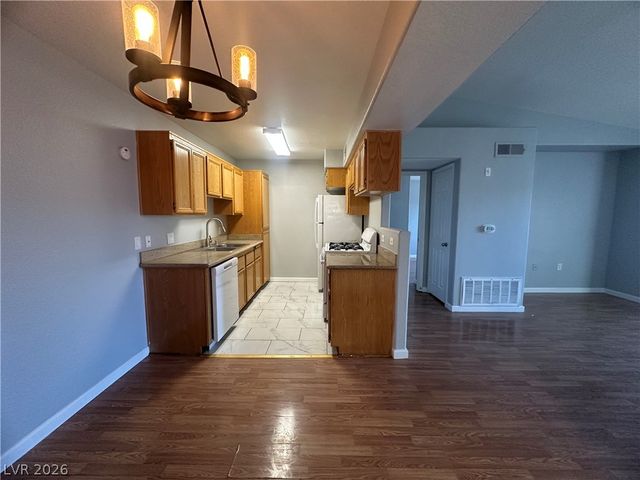 3318 North Decatur Boulevard 2110, Las Vegas, NV 89130