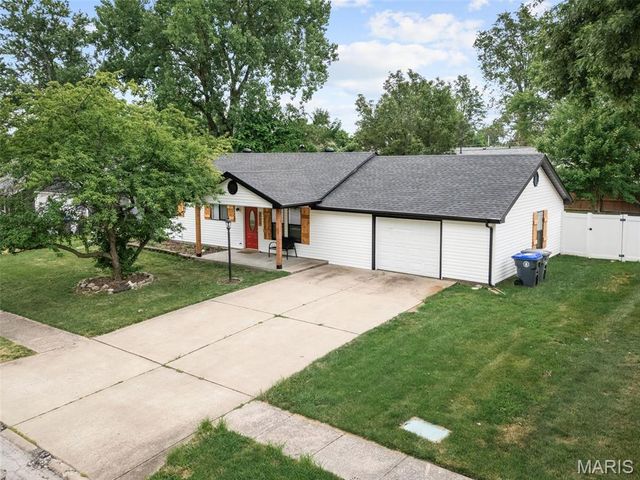 412 Saint Joseph Avenue, O'fallon, MO 63366