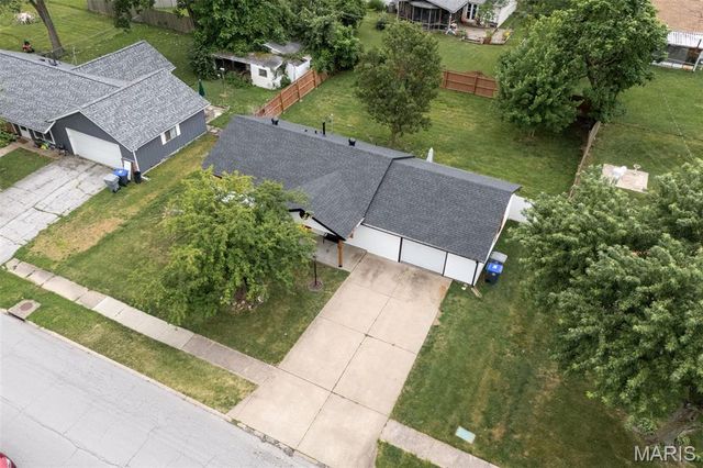 412 Saint Joseph Avenue, O'fallon, MO 63366