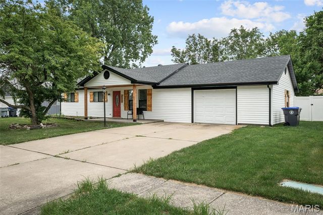 412 Saint Joseph Avenue, O'fallon, MO 63366