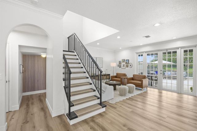 7518 Oak Grove Circle, Lake Worth, FL 33467