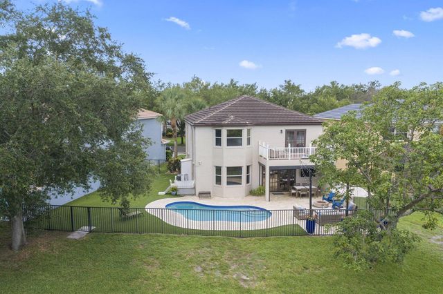 7518 Oak Grove Circle, Lake Worth, FL 33467