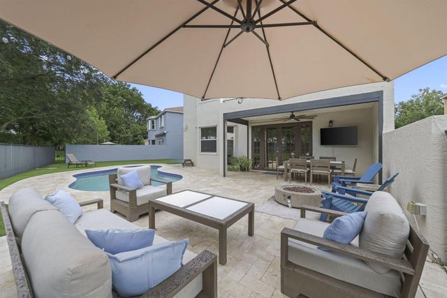 7518 Oak Grove Circle, Lake Worth, FL 33467