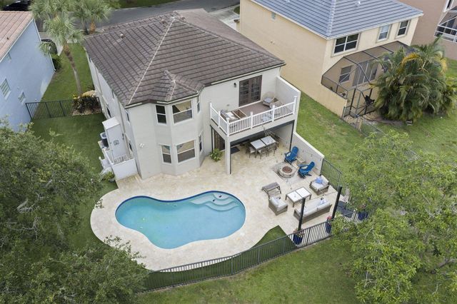 7518 Oak Grove Circle, Lake Worth, FL 33467