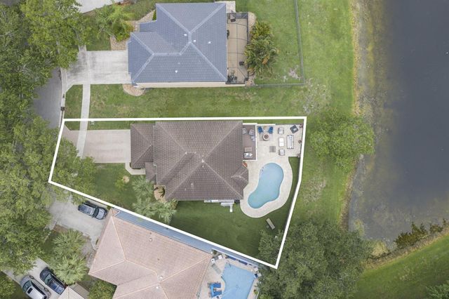 7518 Oak Grove Circle, Lake Worth, FL 33467