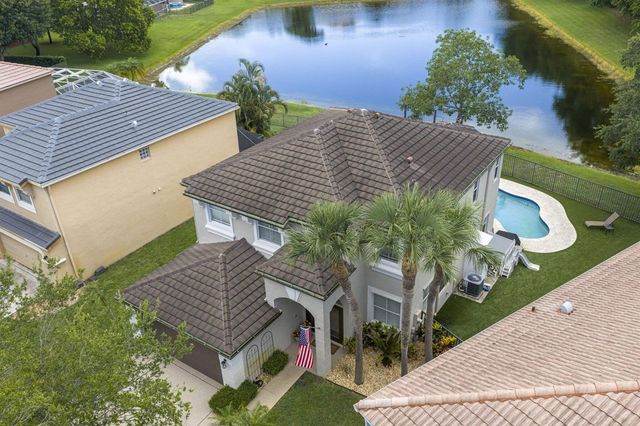 7518 Oak Grove Circle, Lake Worth, FL 33467