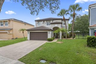 7518 Oak Grove Circle, Lake Worth, FL 33467