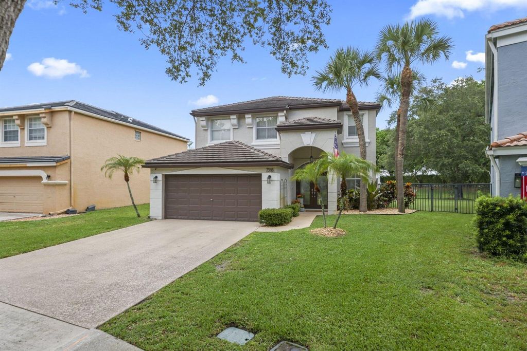 7518 Oak Grove Circle, Lake Worth, FL 33467