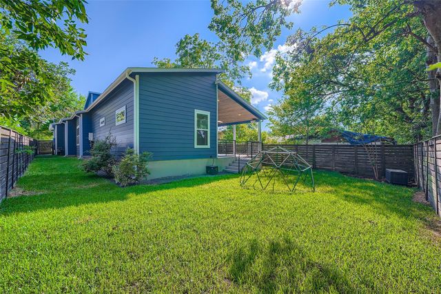 405 W Croslin ST, Austin, TX 78752