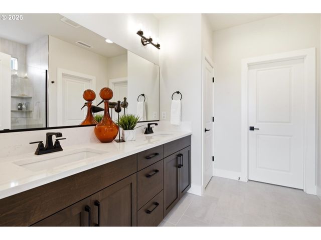 4339 N 15TH Way, Ridgefield, WA 98642
