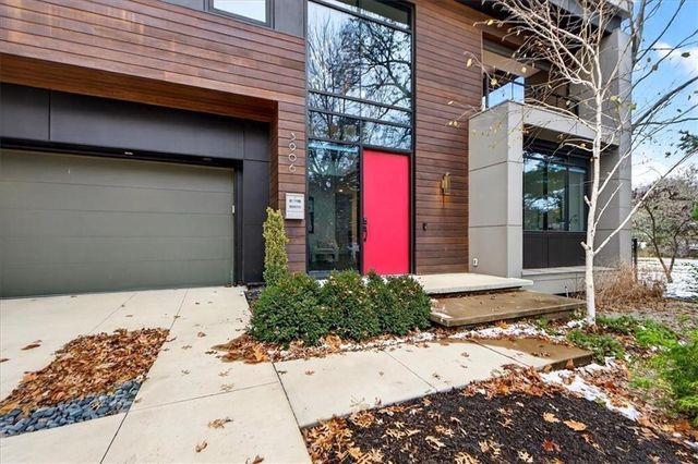 3906 W 69th Street, Prairie Village, KS 66208