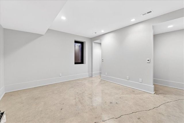3906 W 69th Street, Prairie Village, KS 66208