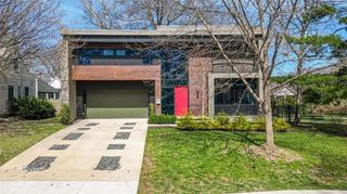 3906 W 69th Street, Prairie Village, KS 66208