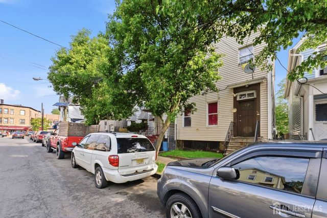 341 Townsend Street, New Brunswick, NJ 08901