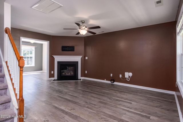 103 Durbin Lane, Jacksonville, NC 28546