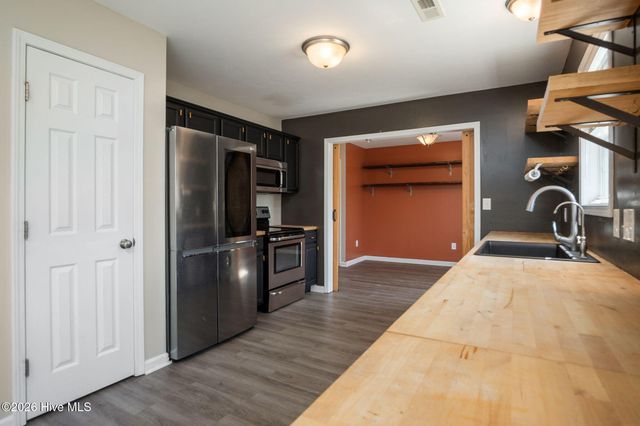 103 Durbin Lane, Jacksonville, NC 28546