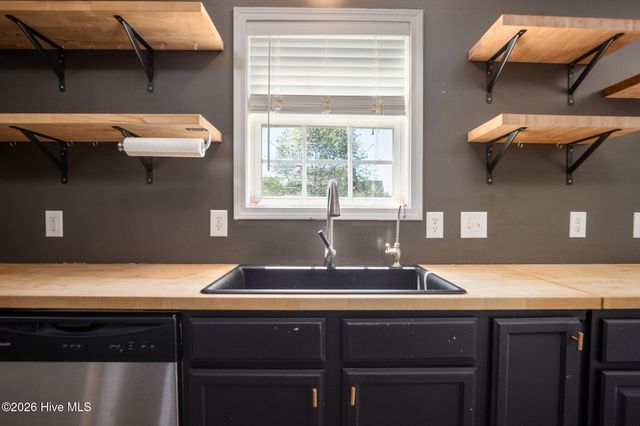 103 Durbin Lane, Jacksonville, NC 28546